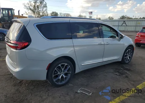 2021 Chrysler Pacifica Limited из США, поврежденный, VIN 2C4RC3GG8MR599924